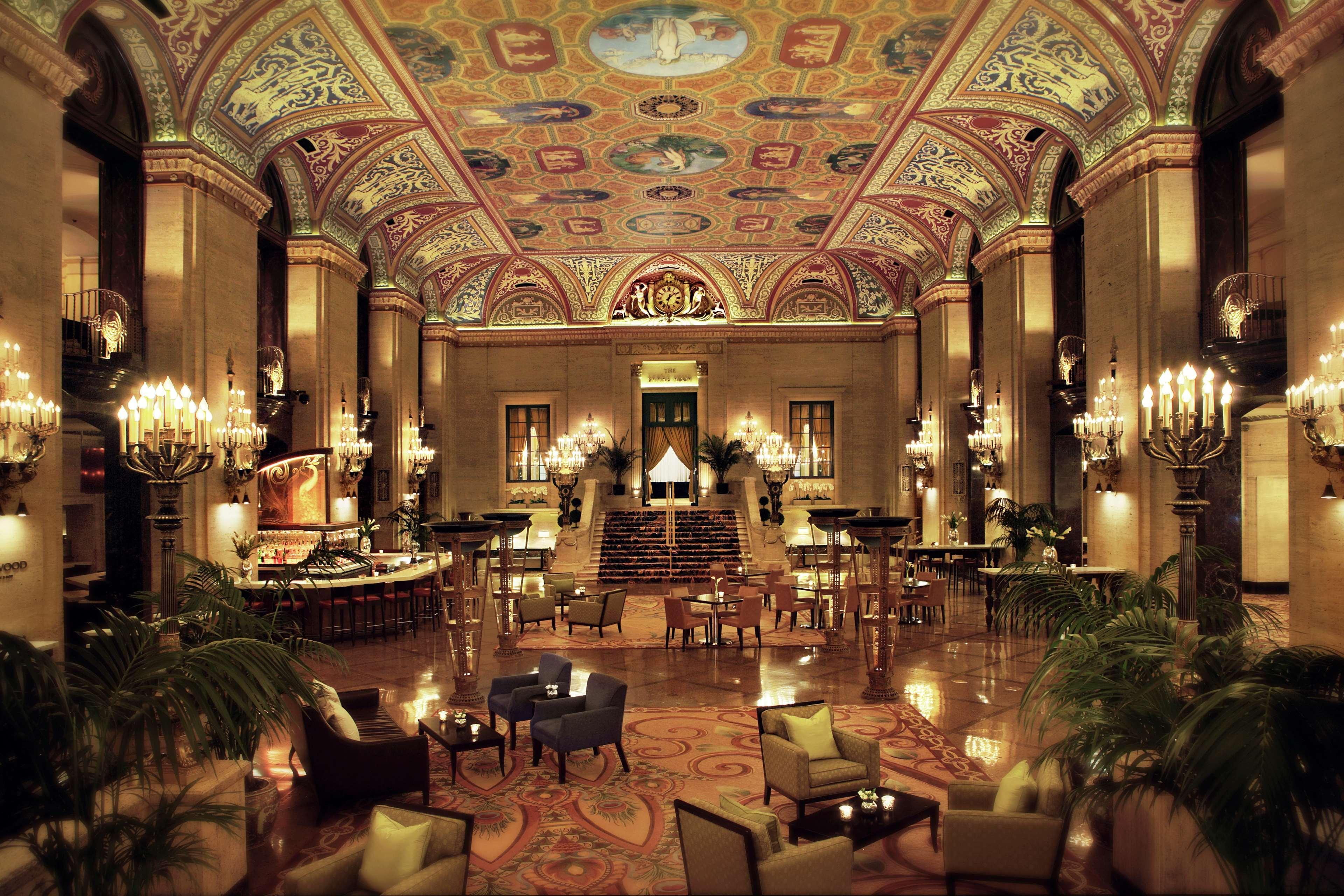 The Palmer House Hilton Chicago Exterior photo
